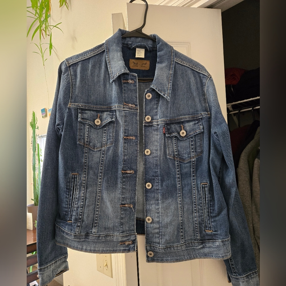 NWOT Denim jacket